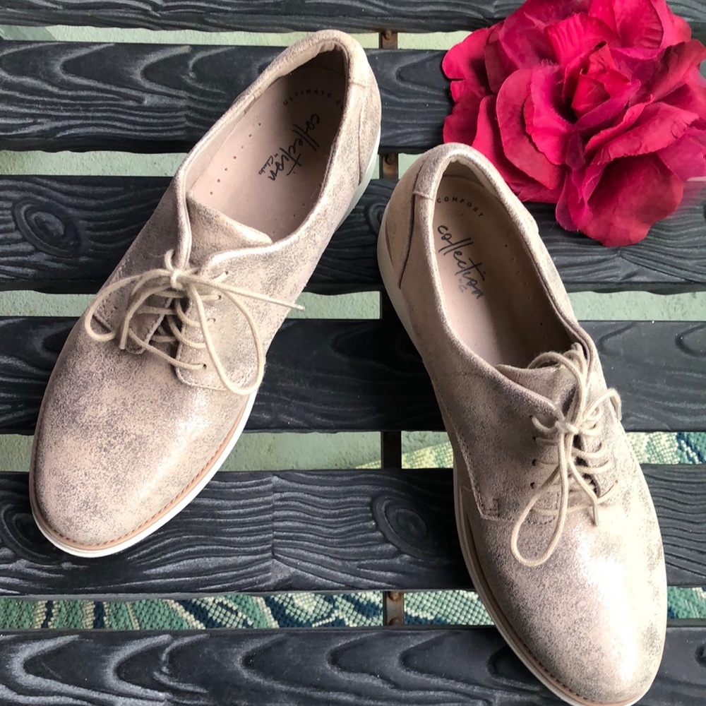 Clark’s Women’s Oxford